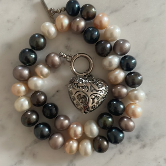 NWT pearl necklace - Picture 2 of 4